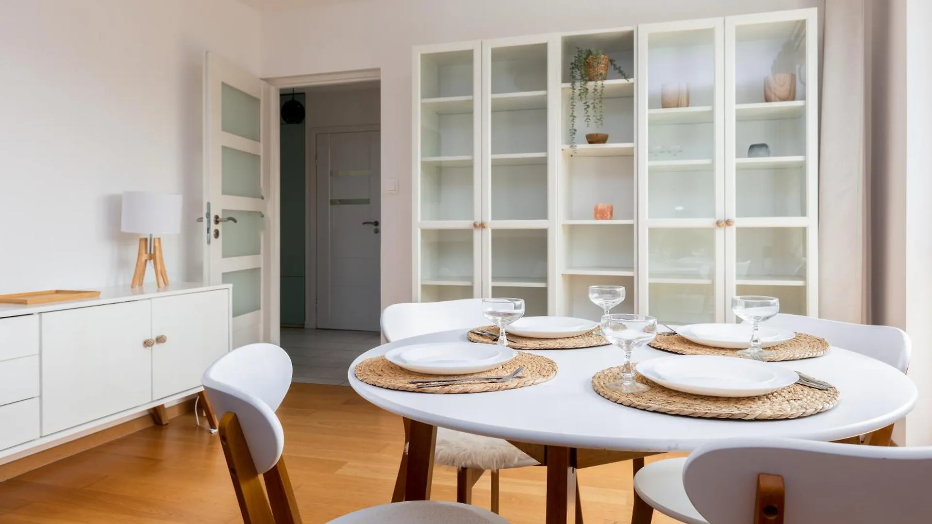 גדנסק Oliwa Pleasant Apartment